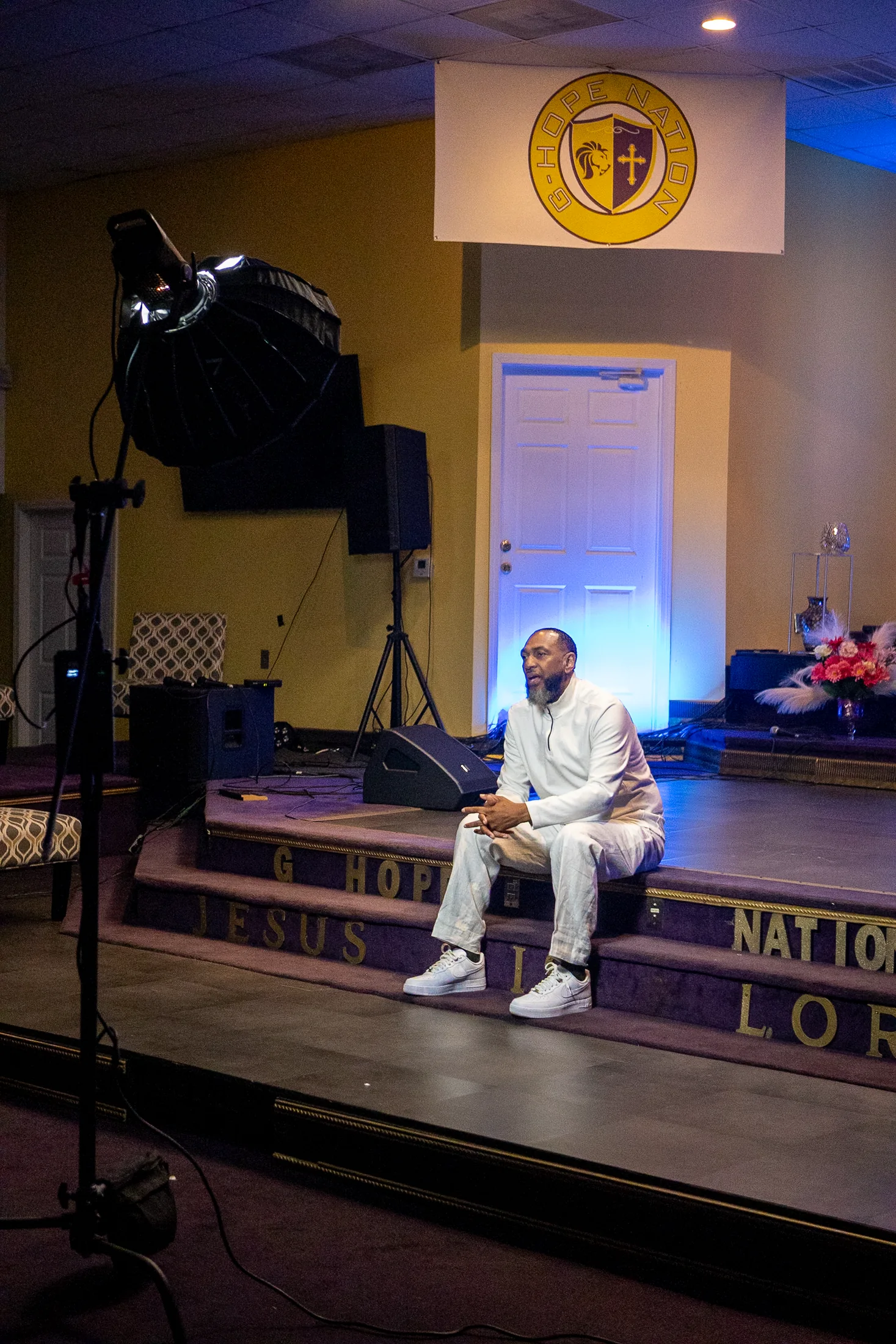Documentary — Bishop-Dexter-B-Lamar-3563